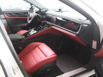 PORCHE PANAMERA sport chrono Panorama Bose 360