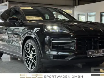 PORSCHE Cayenne Coupe ACC HUD LUFT 21  MATRIX STANDHZG