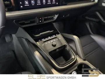 PORSCHE Cayenne Coupe ACC HUD LUFT 21  MATRIX STANDHZG