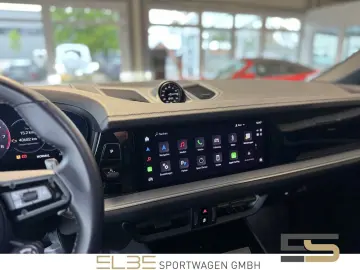 PORSCHE Cayenne Coupe ACC HUD LUFT 21  MATRIX STANDHZG