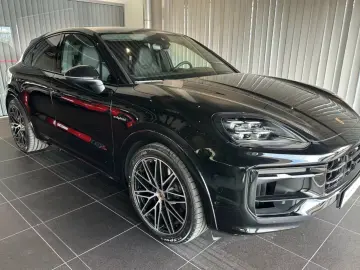 PORSCHE Cayenne E-Hybrid Coupe - 2025