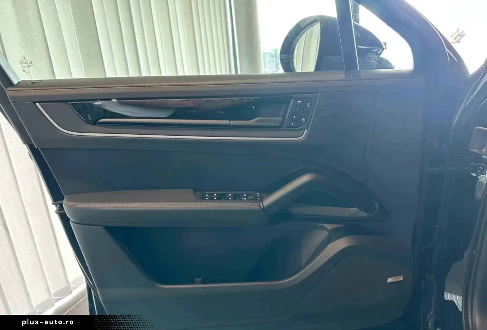 PORSCHE Cayenne E-Hybrid Coupe - 2025