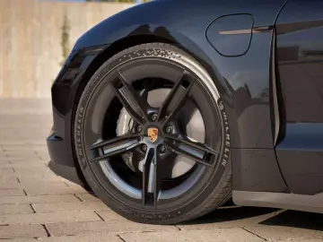 PORSCHE Taycan FACELIFT BATT  PANO AIR 21  MATRIX 360 AC