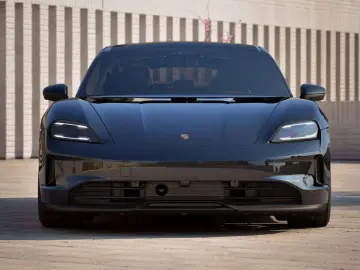 PORSCHE Taycan FACELIFT BATT  PANO AIR 21  MATRIX 360 AC