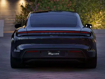 PORSCHE Taycan FACELIFT BATT  PANO AIR 21  MATRIX 360 AC