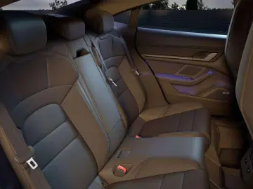 PORSCHE Taycan FACELIFT BATT  PANO AIR 21  MATRIX 360 AC