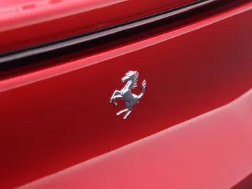 FERRARI Purosangue      Ferrari Frankfurt