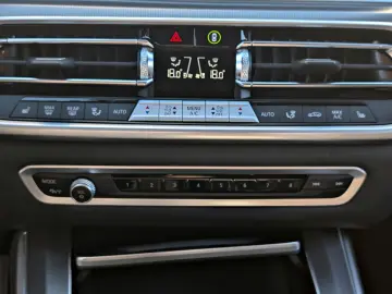 BMW X5 xDrive 30 d  Leder   Kamera