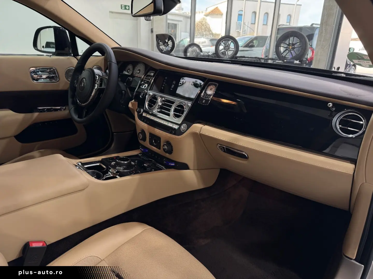 ROLLS ROYCE Wraith 6.6 V12 BlackBadge Mansory Sternehimmel