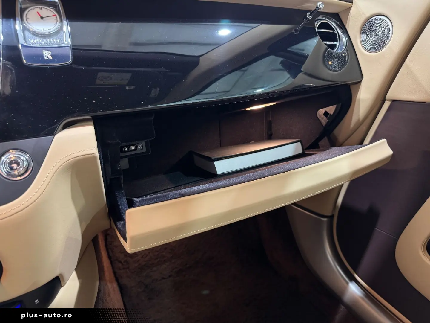 ROLLS ROYCE Wraith 6.6 V12 BlackBadge Mansory Sternehimmel