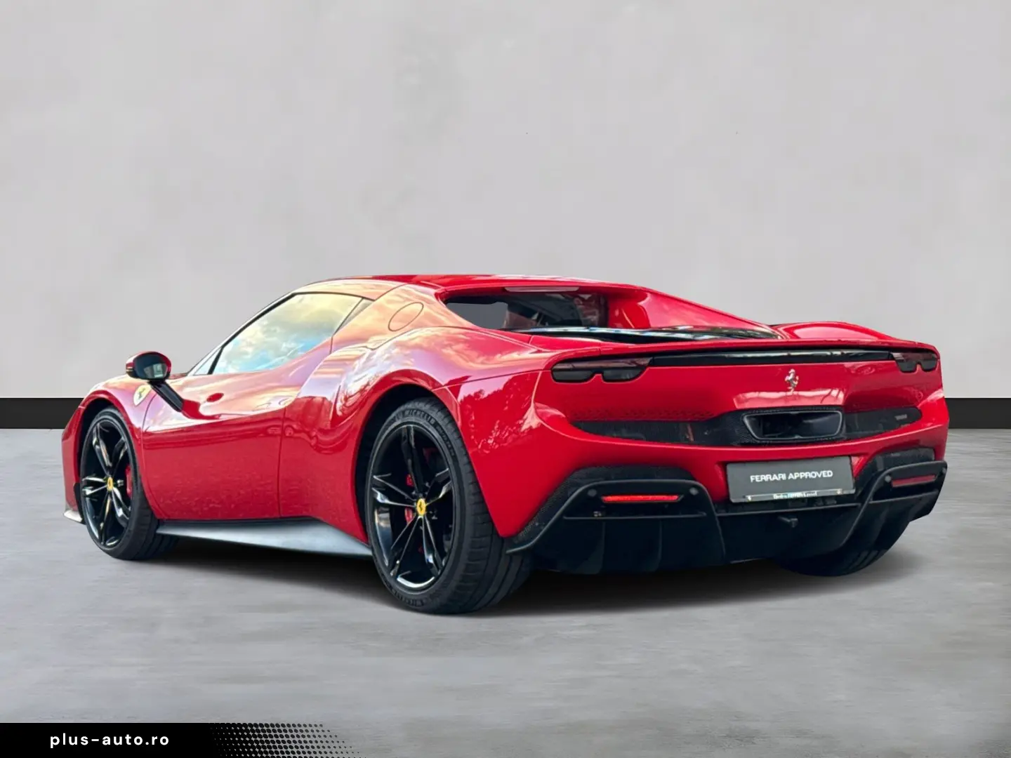 FERRARI 296 GTB  Embleme Navi PDC Klima Leder