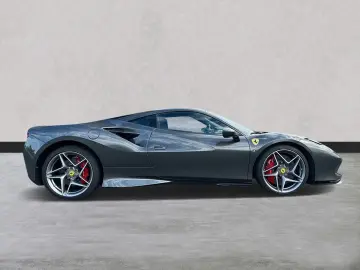 FERRARI F8 Tributo  Karbon AFS Kamera Carplay