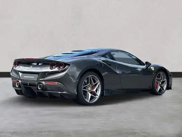 FERRARI F8 Tributo  Karbon AFS Kamera Carplay