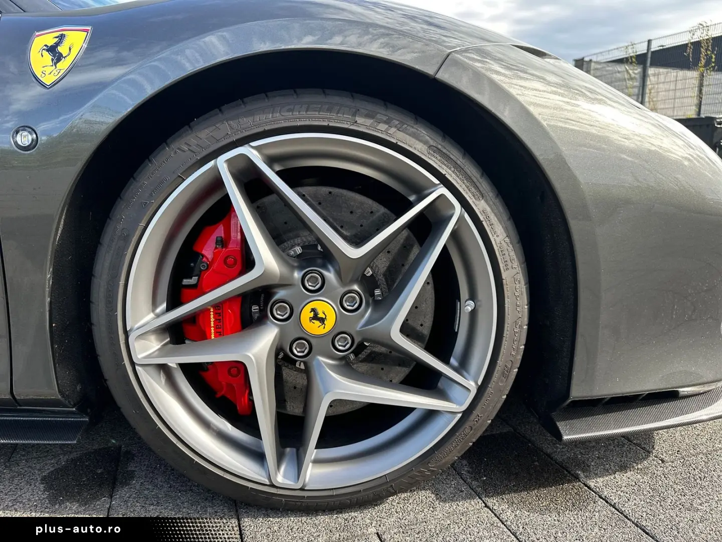 FERRARI F8 Tributo  Karbon AFS Kamera Carplay