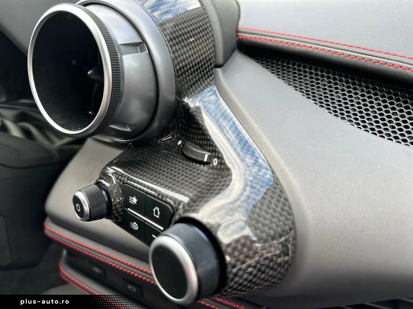 FERRARI F8 Tributo  Karbon AFS Kamera Carplay