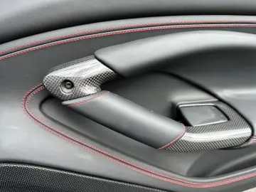 FERRARI F8 Tributo  Karbon AFS Kamera Carplay