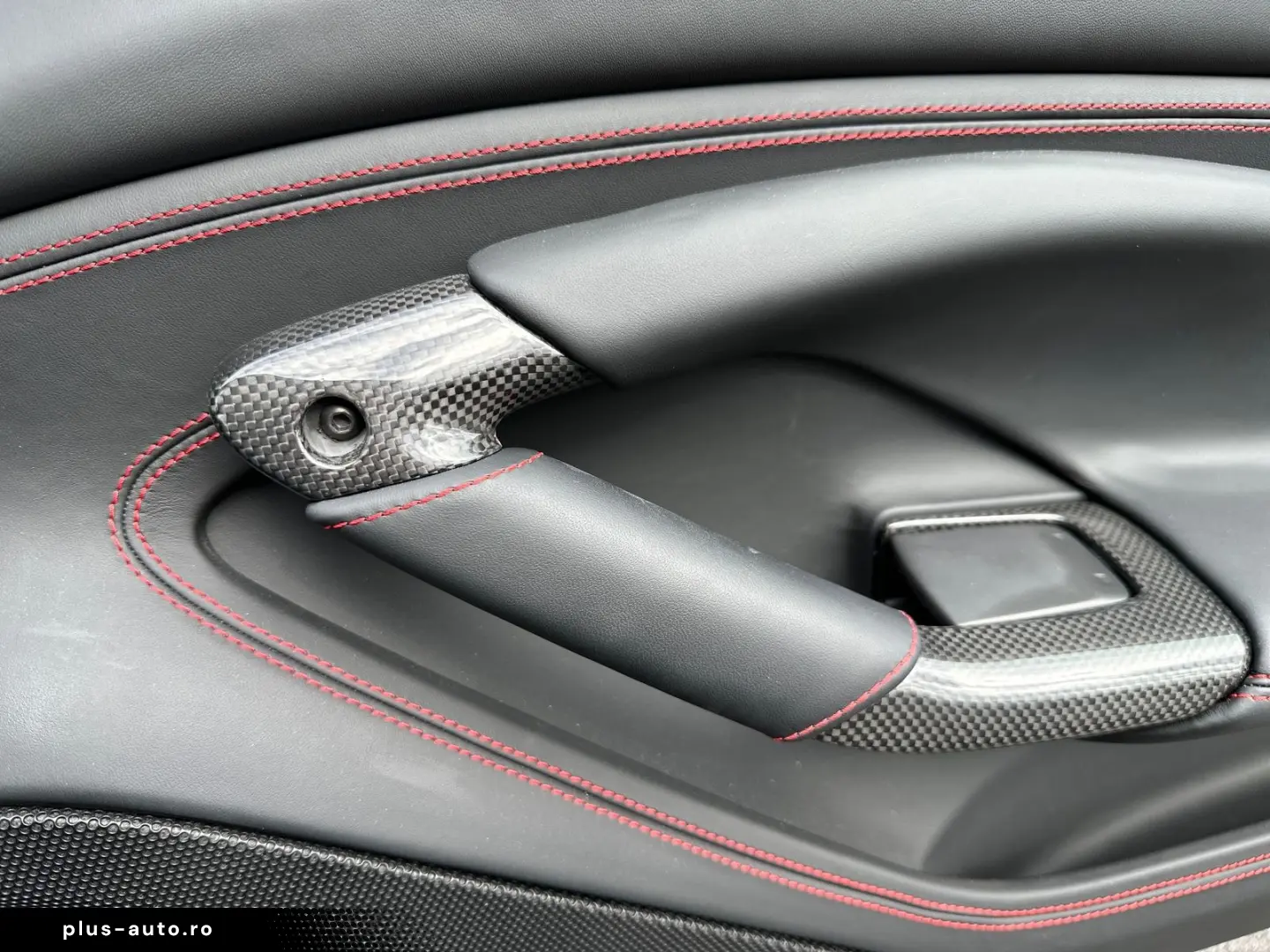 FERRARI F8 Tributo  Karbon AFS Kamera Carplay
