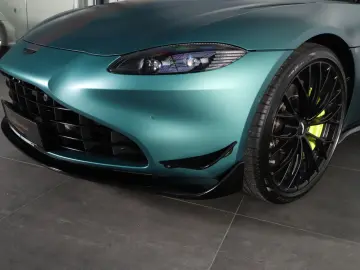ASTON MARTIN V8 Vantage  F1 SONDERMODELL 1.H