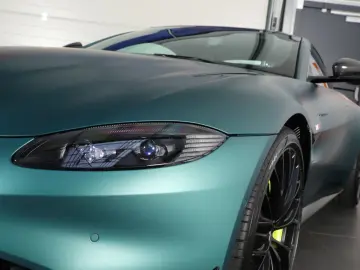 ASTON MARTIN V8 Vantage  F1 SONDERMODELL 1.H