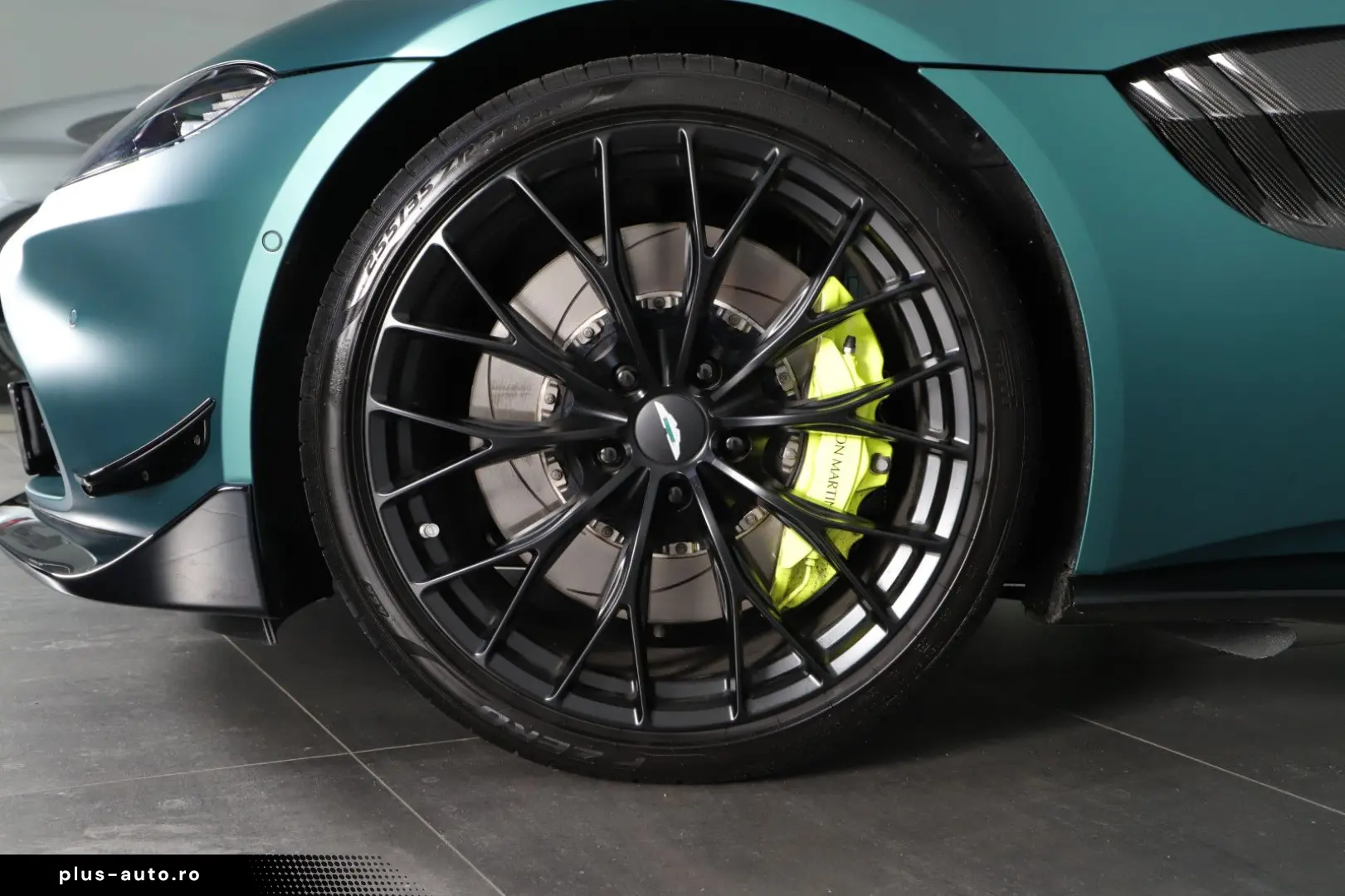 ASTON MARTIN V8 Vantage  F1 SONDERMODELL 1.H