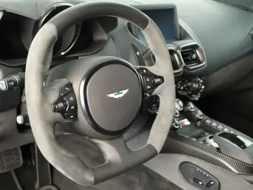 ASTON MARTIN V8 Vantage  F1 SONDERMODELL 1.H