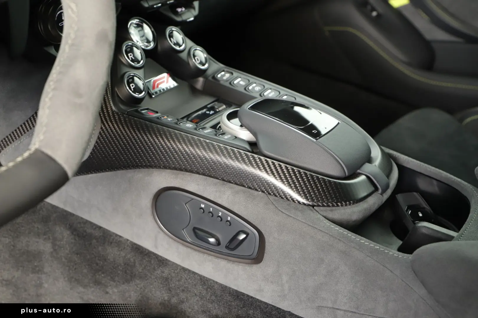 ASTON MARTIN V8 Vantage  F1 SONDERMODELL 1.H