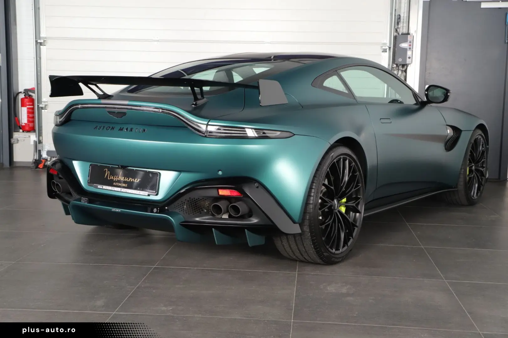 ASTON MARTIN V8 Vantage  F1 SONDERMODELL 1.H