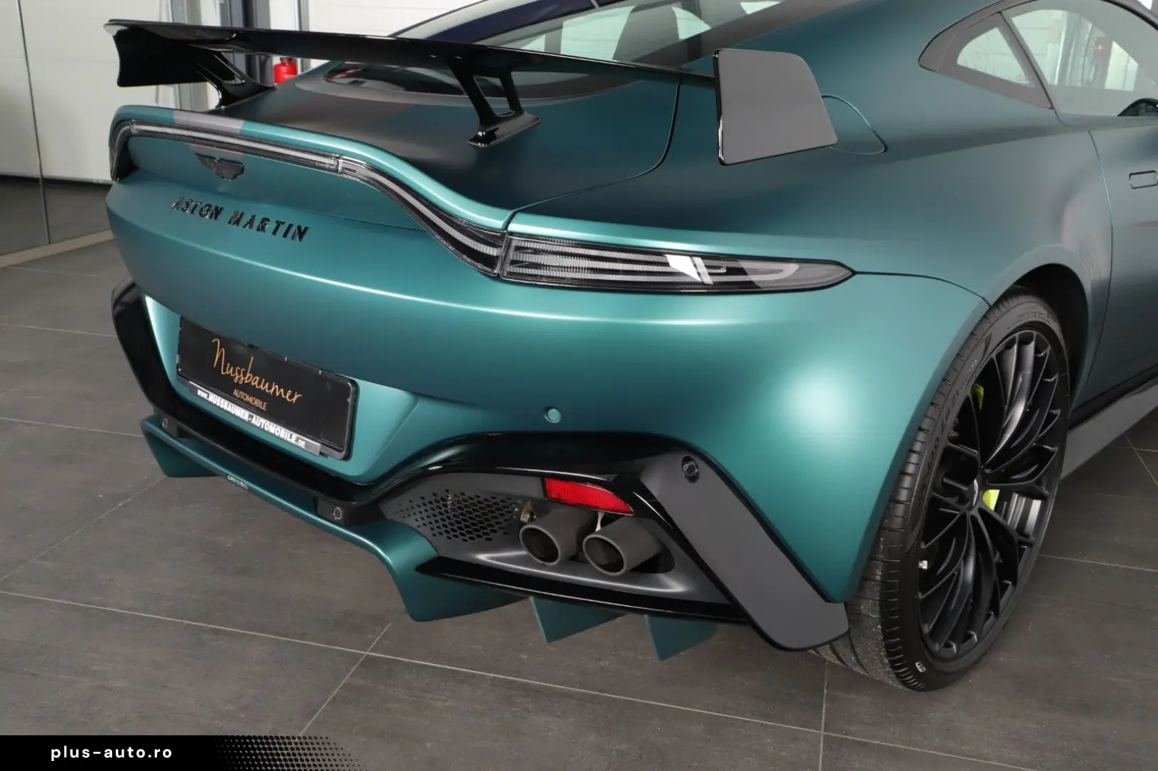 ASTON MARTIN V8 Vantage  F1 SONDERMODELL 1.H