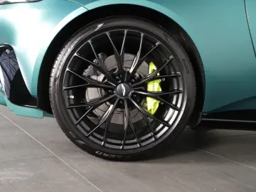 ASTON MARTIN V8 Vantage  F1 SONDERMODELL 1.H