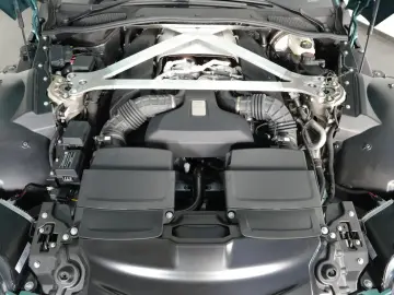 ASTON MARTIN V8 Vantage  F1 SONDERMODELL 1.H