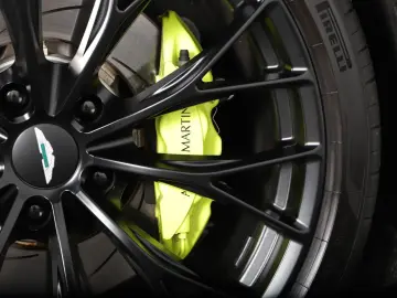 ASTON MARTIN V8 Vantage  F1 SONDERMODELL 1.H