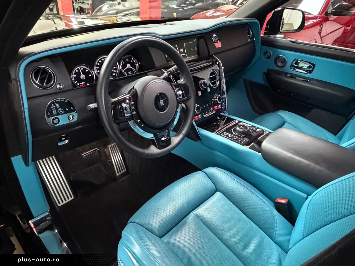 ROLLS ROYCE Cullinan Black-Paket 24 Mansory Sternehimmel TV
