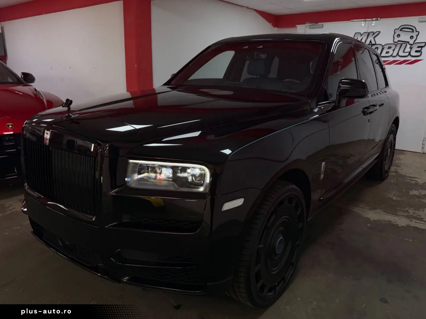 ROLLS ROYCE Cullinan Black-Paket 24 Mansory Sternehimmel TV