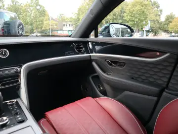 BENTLEY Flying Spur MULLINER V8 Hybrid New Model