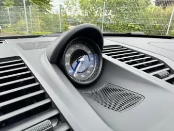 PORSCHE 992.2 GT3 LIFT 18-WEGE BOSE LEDER RACETEX CHRONO
