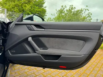 PORSCHE 992.2 GT3 LIFT 18-WEGE BOSE LEDER RACETEX CHRONO