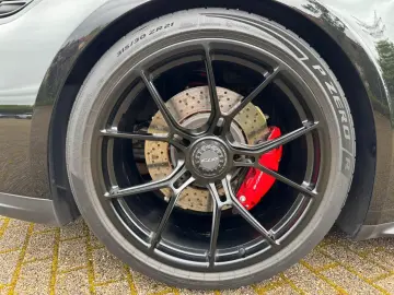 PORSCHE 992.2 GT3 LIFT 18-WEGE BOSE LEDER RACETEX CHRONO