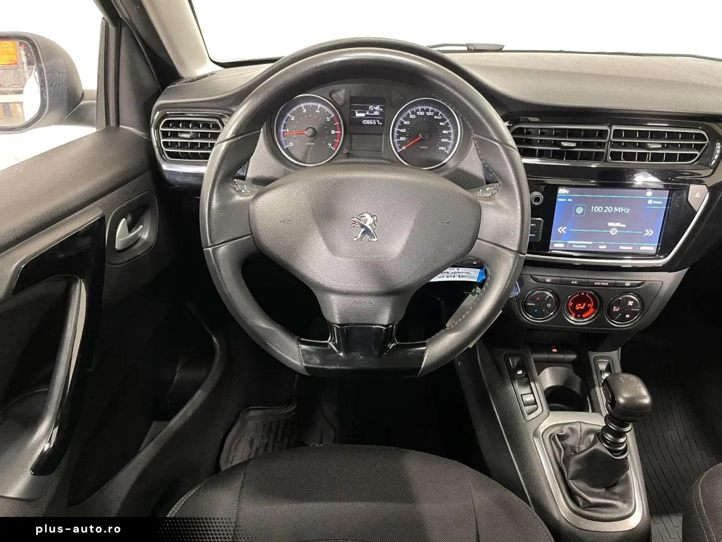 Peugeot 301
