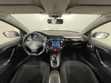 Peugeot 301