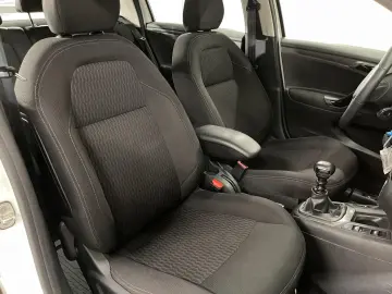 Peugeot 301