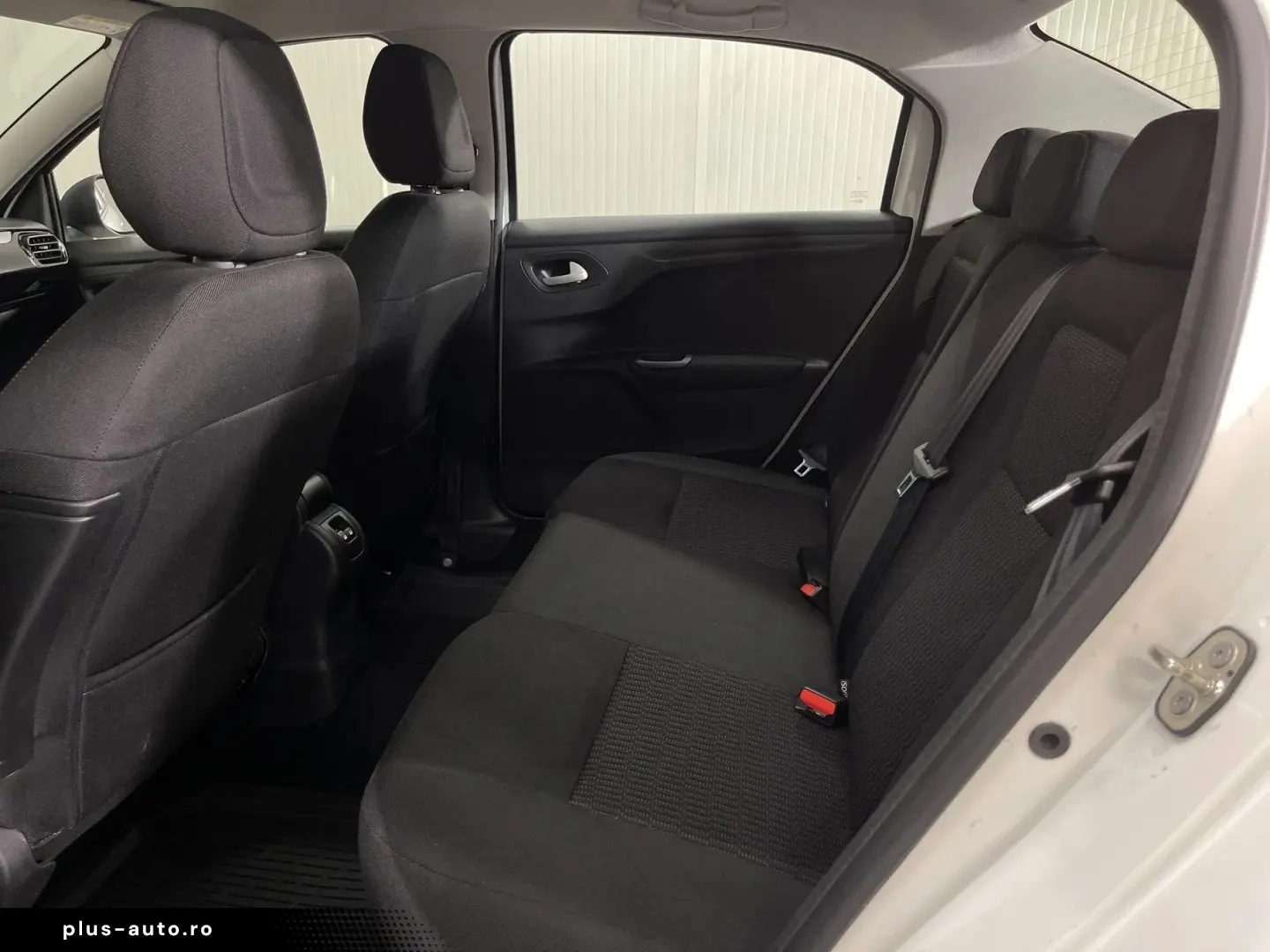 Peugeot 301