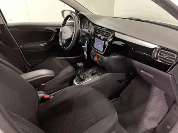 Peugeot 301