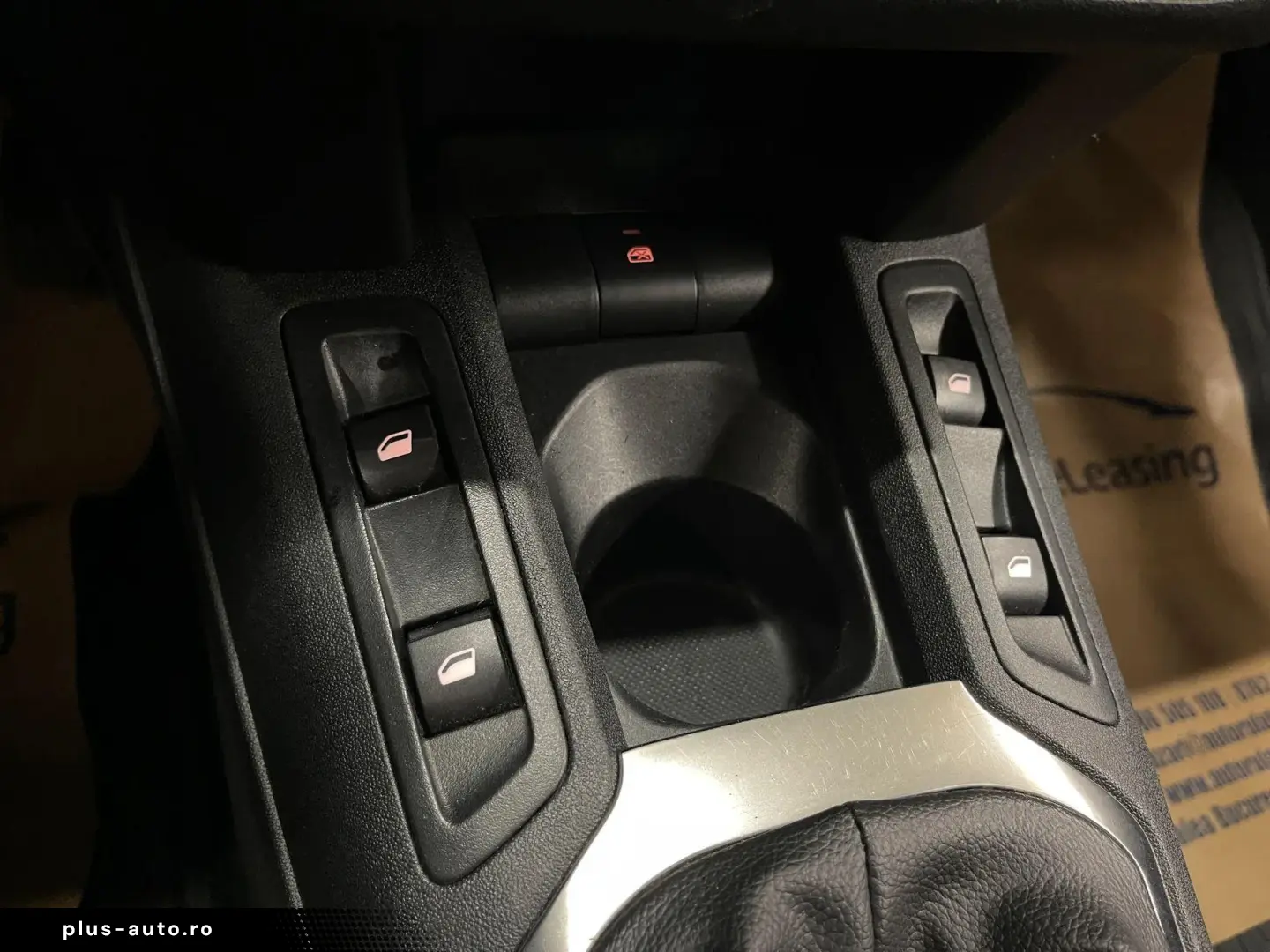 Peugeot 301