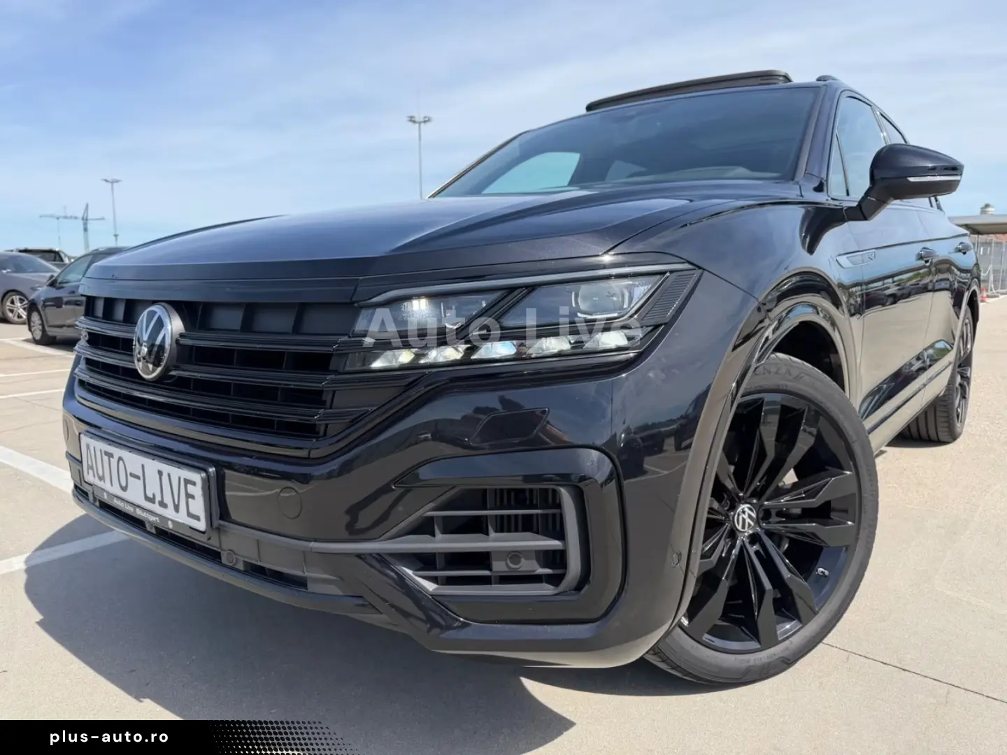 Volkswagen Touareg 3.0 TSI R LINE