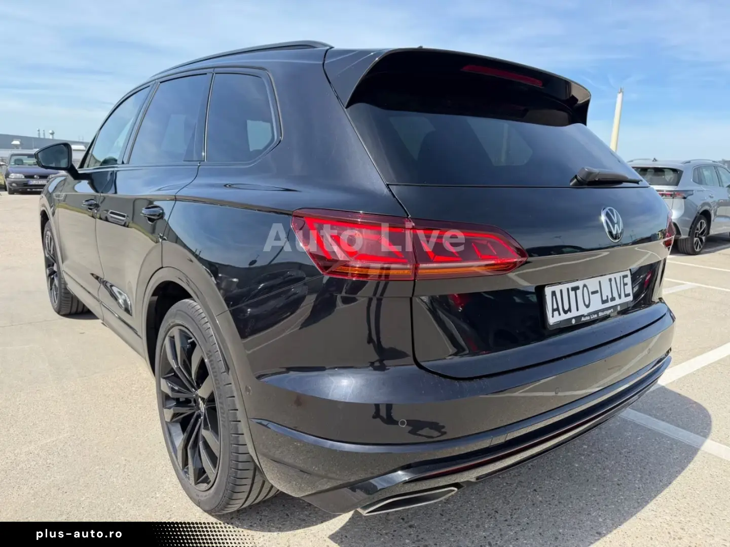 Volkswagen Touareg 3.0 TSI R LINE
