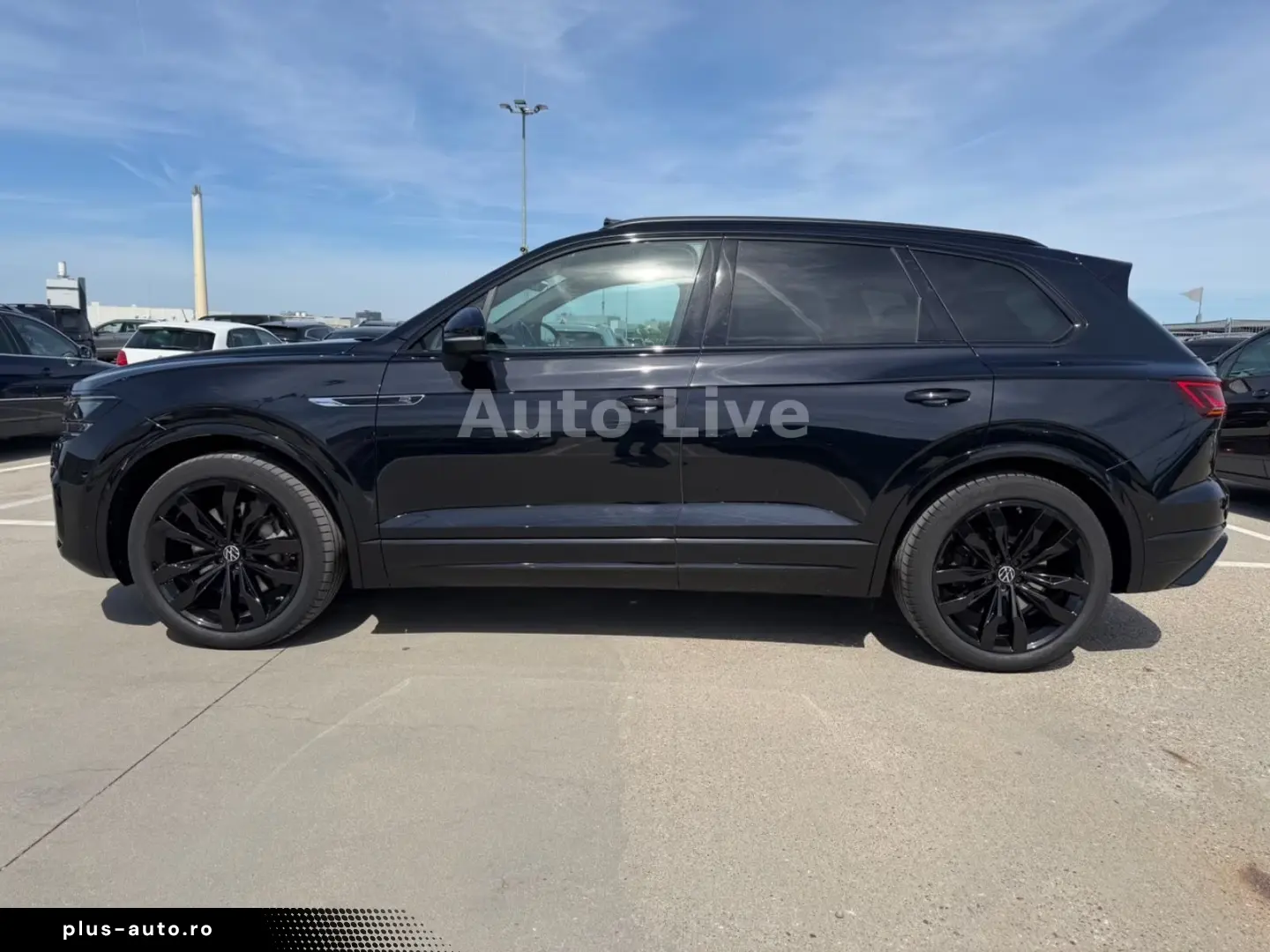 Volkswagen Touareg 3.0 TSI R LINE