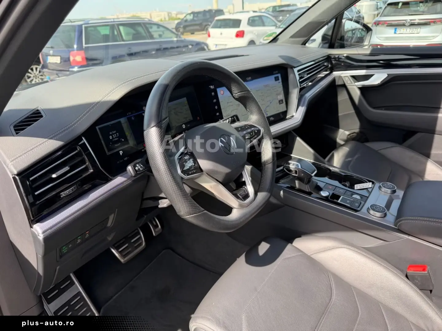 Volkswagen Touareg 3.0 TSI R LINE