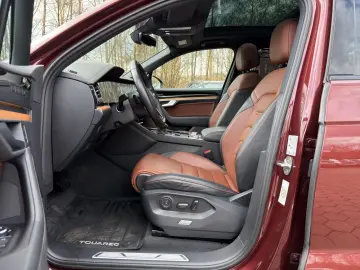 Volkswagen Touareg R-Line 3.0 TDI 4M