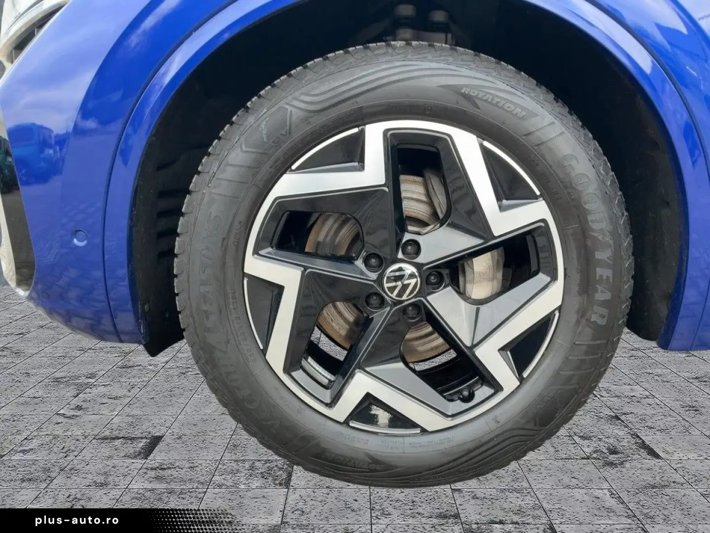 Volkswagen Touareg 3.0 TDI R-LINE HD-MATRIX