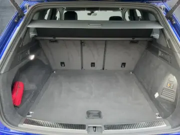 Volkswagen Touareg 3.0 TDI R-LINE HD-MATRIX